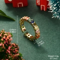 Dettaglio anello di Natale dorato con zirconi colorati e specifiche di misura - Anello Aperto in Oro con Zirconi Multicolore