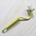Lichtgroene reinigingsborstel met lange steel, witte haren en ophanggat voor schoenen - V-vorm Toiletborstel / Noords Groen