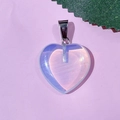 Pendentif en opale en forme de cœur de 20 mm avec bélière en métal argenté - 10-Opalite