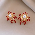 Detail of vintage 18k gold plated firework earring with red enamel and pearl accent - 10# Coral Style Gold White Red (10# Silver Pin-Gold-Red-Gold Plated)