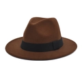 Close-up of the dark brown wool felt fedora with a black grosgrain ribbon band - M (56-58cm) / Coffee
