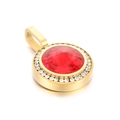 Pendente rotondo dorato con grande gemma rossa sfaccettata e cristalli scintillanti - Stile Rosso Oro (KP100765-K)