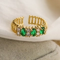 18K vergoldeter verstellbarer Ring mit ovalen grünen Zirkonia und Webmuster-Design - Einstellbar Offen / Goldfarbenes Leitergeflecht mit grünem und weißem Zirkon (13153)