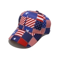 Detail van USA-vlag sterren en strepen patroon op een katoenen baseballpet - Rood Wit Blauw Strepen Sterren Patchwork Stijl (C)