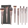 Kit de 10 pinceaux de maquillage professionnels champagne doré avec pochette en cuir noir - 10 Pinceaux de Maquillage Champagne avec Sac Noir