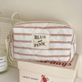 Borsa cosmetica trapuntata a righe con etichetta blu e rosa su scatola vintage - Custodia Ottagonale / Rosa