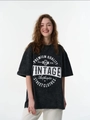 Vintage oversized gewassen zwart katoenen T-shirt met grafische print van topkwaliteit - M / Gewassen Zwart