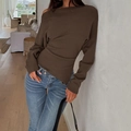 Dunkelbraunes Langarmshirt mit schulterfreiem Design und schmaler Passform für Damen - S / Dunkelbraun