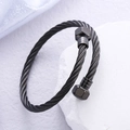Brazalete punk de alambre de acero trenzado negro humo con extremos de tuerca hexagonal - Negro