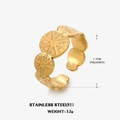 Anillo ajustable de acero inoxidable dorado con patrones circulares de estrellas de ocho puntas - Abierto Ajustable / Dorado