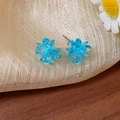 Orecchini a fiore azzurro con perni in argento e petali in cristallo lucido - Grappolo di Fiori di Cristallo / Celeste