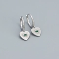 Orecchini a cuore in argento 925 con trama a raggiera e gemma marquise verde - Oro Bianco