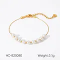 Vista macro de pulsera de perlas con cadena de oro que muestra 14cm de largo y 3,1g - Pulsera de cuentas de perlas (HC-B20080)