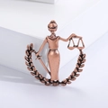 Spilla vintage in bronzo Dea della Giustizia con spada e corona di alloro - Rame Rosso Antico Spazzolato