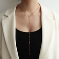 Elegante collar en Y de oro rosa con flecos largos y un diseño de estilo minimalista - Estilo Largo Oro Rosa (P336)