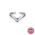 Vintage 925 sterling silver V-shape open ring with antique finish in silver color - Double V-Shape