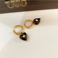 Pendientes de aro de acero de titanio dorado con dije de corazón negro y detalle de oro - Pendientes de aro / Corazón Negro