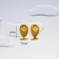 Golden 18K plated shell-shaped earrings with radial ridges, size 3.2cm by 2.7cm - Oval Stripe - Gold