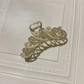 Pince à cheveux vintage en métal doré avec strass scintillants et perles élégantes - Pince à Cheveux Queue de Paon Strass Doré