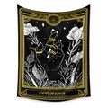 Détail de la tapisserie tarot Eight of Rings avec main dorée et motifs floraux - 73X95CM/Tissu Brossé / Huit d'Anneaux
