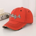 Berretto da baseball rosso ricamato lisca di pesce con visiera mimetica e decorazioni - M / Arancione