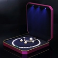 Agate red LED jewelry gift box featuring a pearl necklace, bracelet and earrings set - Pearl Box / Purple