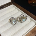 Pendientes de corazón plateados con purpurina azul irisada en caja de madera - 69# Corazón Poste de Plata