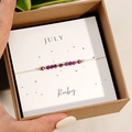 Bracelet fait main en rubis, pierre de naissance de juillet, dans son coffret cadeau - Juillet-Rubis (Coffret)