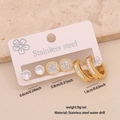 Set di tre paia di orecchini in acciaio inossidabile dorato con cristalli bianchi - 4# Zirconia Tondo