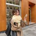 Beige wool blend scarf for women and men featuring soft fringe details in a street style - Off-white