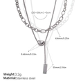 Zweilagige silberne Edelstahlhalskette mit geometrischen Anhängern und Kettenmaßen - Doppellagige Halskette / Silber
