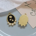 Detail of vintage rose pendant with black enamel, white pearls and gold metal finish - 10# Black with Pearl