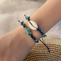 Handgefertigtes Set aus gewebten Schildkröten- und Muschelarmbändern mit Türkisperlen - Königsblau