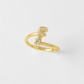 Gepolijste 18k vergulde open ring met zirkonia letter F en ronde kristallen steen - Letter F
