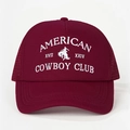 Bordeauxrode trucker pet met American Cowboy Club borduursel en mesh achterkant - Verstelbaar / Bordeauxrood