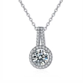 Eleganter 2-Karat-Halo-Anhänger mit brillantem Silber-Zirkon und O-Kette für Damen - Platinfarben Anhänger Ohne Kette