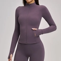 Veste de yoga violet foncé ajustée avec fermeture éclair et fentes pour les pouces - Violet Aubergine
