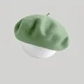 Béret classique en laine vert Morandi avec détail élégant de tige pour femme - M (56-58cm) / Vert Fruit