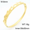 Vintage gold wavy knotted bangle with 8mm geometric lattice texture for women - Geometric Lattice Cut Style (KB210982-KSZ)