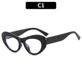 Schwarze herzförmige Brille im Retro-Look mit dicken Rahmen und klaren Gläsern - Glänzender schwarzer Rahmen