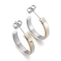 Pendientes minimalistas de acero inoxidable en forma de C en plata y oro con cierre de mariposa - Oro y Plata