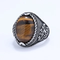 Anello vintage in acciaio inossidabile con occhio di tigre ovale e incisioni ad ala d'aquila - US 7 / Colore Acciaio + Occhio di Tigre