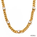 Golden Cuban chain necklace with five round clear zircons for a minimalist cool style - Gold Necklace + White Zirconia (KCD911)