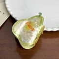 Pince à cheveux en acétate nacré en forme de poire avec texte Pear orange sur bois - Poire - 7.1cm / Jaune-vert