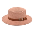 Elegante sombrero de paja rosa para mujer con cinturón de cuero sintético y hebilla - M / Rosa empolvado