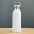 Detail of white stainless steel thermos with bamboo lid and silver metal handle - 350ml / White
