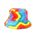 Cappello pescatore arcobaleno in finta pelliccia con morbida texture e strisce colorate - M(56-58cm) / Motivo Ondulato Arcobaleno