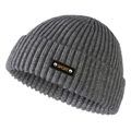 Berretto in maglia grigio scuro da uomo con patch in pelle sport e rivetti in metallo - Taglia Unica (56-60cm) / Grigio Melange