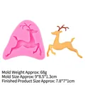 Roze siliconen vorm voor 3D rendieren van fondant en chocolade met productafmetingen - Rendier Stijl (15-490) / Roze