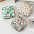 Dreiteiliges Set gesteppter Kosmetiktaschen mit Blumenmuster und sicherem Verschluss - 125 X 125 X 5 Cm / Vintage Weinrebe Floral